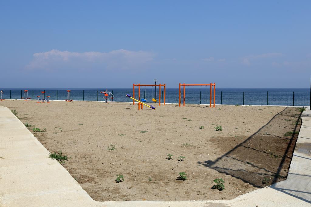 Rizom Tatil Koyu Hotel Samanli Ngoại thất bức ảnh